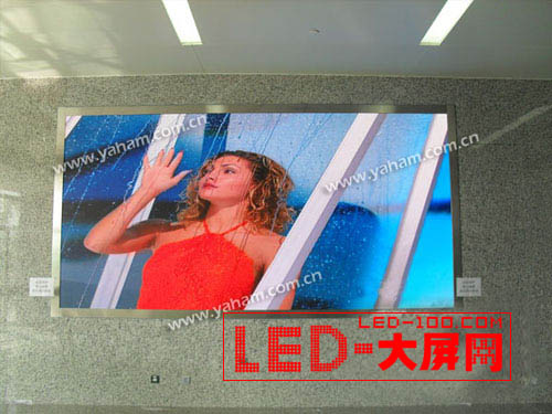 元亨LED大屏群集結西安 為高新區添色
