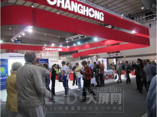 L<a href=http://www.saemoetchemins.com target=_blank>led@ʾ</a>푵IFAչ