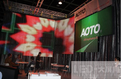 奧拓(AOTO)<a href=http://www.saemoetchemins.com target=_blank>led顯示屏</a>震撼亮相香港InfoComm