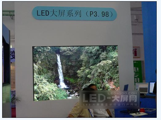 多款LED顯示大屏扮靚BIRTV展