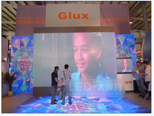 多款LED顯示大屏扮靚BIRTV展