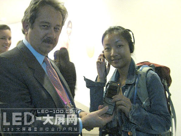 CREATOR <a href=http://www.saemoetchemins.com target=_blank>LED顯示屏</a>及中控系統放彩上海世博會