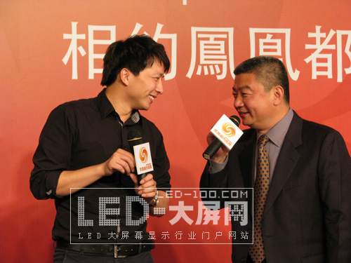 中國大型戶外<a href=http://www.saemoetchemins.com target=_blank>led顯示屏</a>媒體行業格局正在發生重大變化