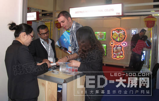 <a href=http://www.saemoetchemins.com target=_blank>led@ʾ</a>Ж|չAҕ硱
