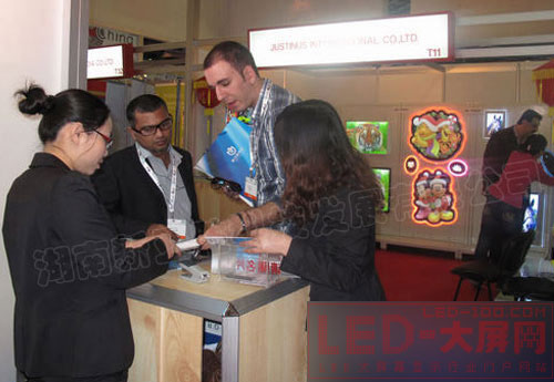 <a href=http://www.saemoetchemins.com target=_blank>led@ʾ</a>Ж|չAҕ硱