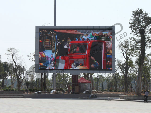 ҕ<a href=http://www.saemoetchemins.com target=_blank>led@ʾ</a>cWoѲݳ