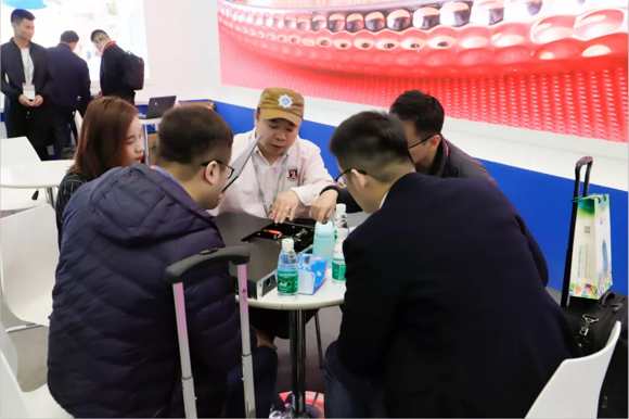 2019LED Chinaȼչ {(ln)ҕӍСg@ʾի@Mòʣ